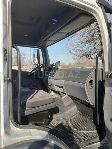 Mercedes Atego 818-7