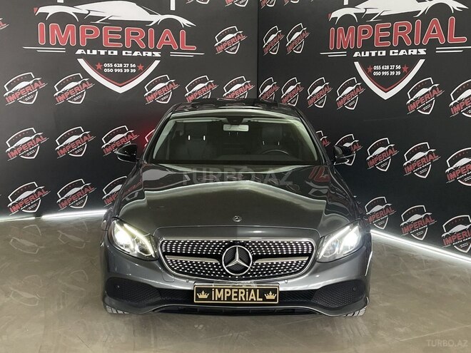 Mercedes E 300-2