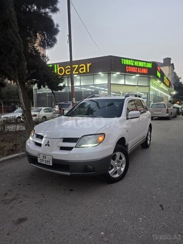 Mitsubishi Outlander-19