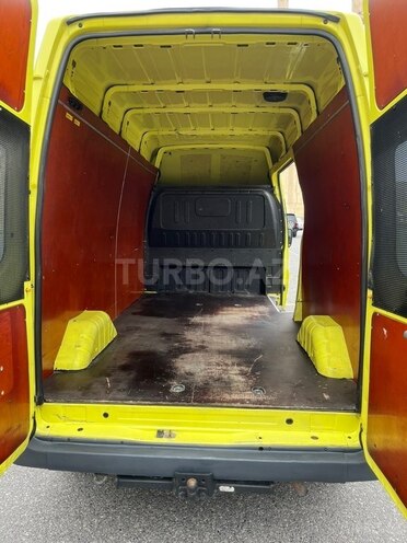 Ford Transit-16