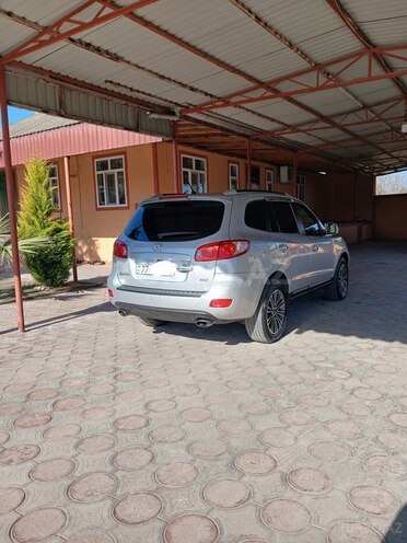 Hyundai Santa Fe-4