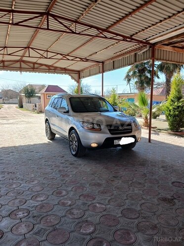 Hyundai Santa Fe-3