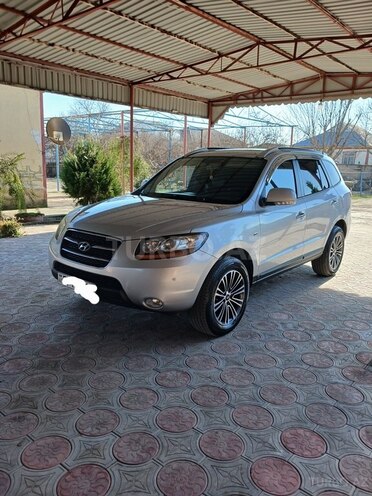 Hyundai Santa Fe-8