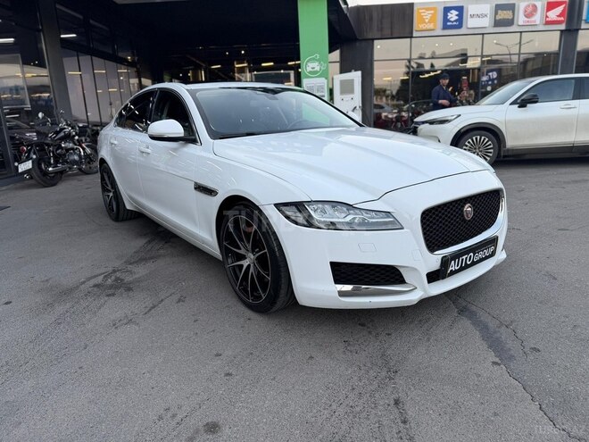Jaguar XF-2