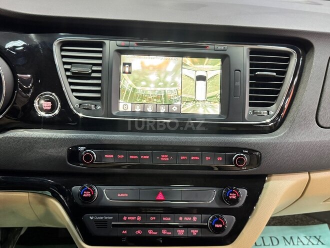 Kia Carnival-33