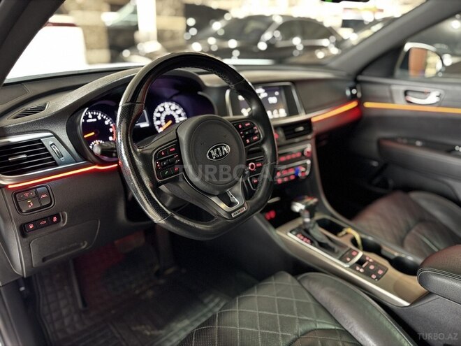 Kia Optima-11