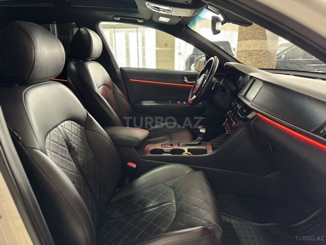Kia Optima-21