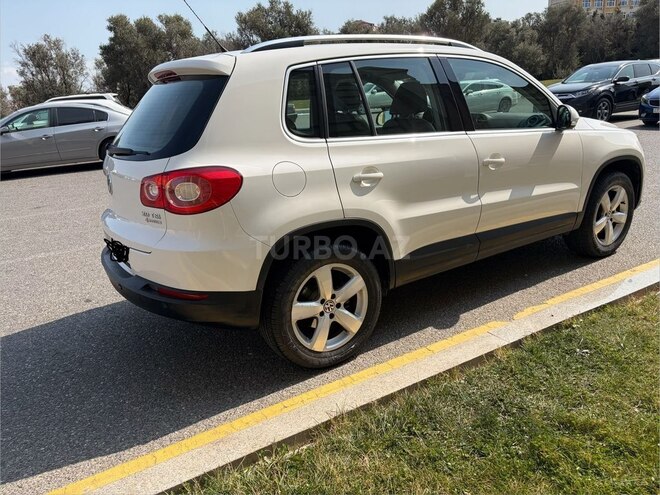 Volkswagen Tiguan-8