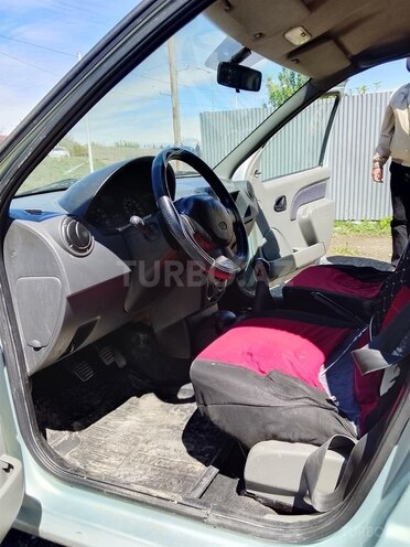Renault Logan 2006, 400,000 km - 1.6 l - Yevlax