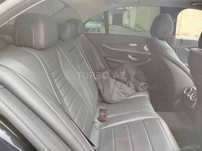 Mercedes E 220 d-6