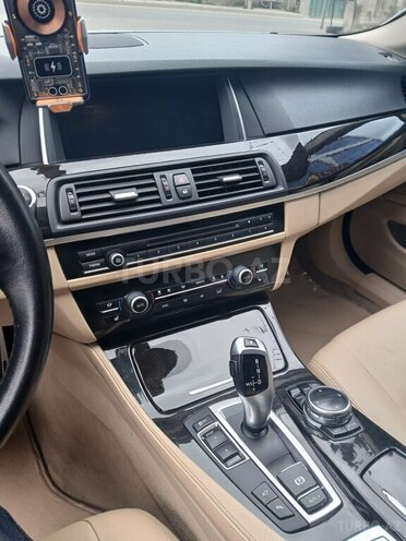 BMW 525-7