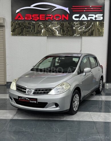 Nissan Tiida-1