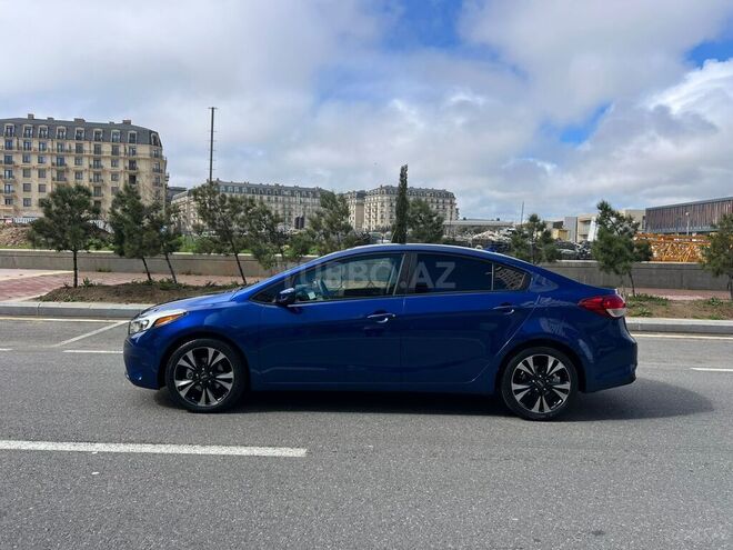 Kia Forte-13