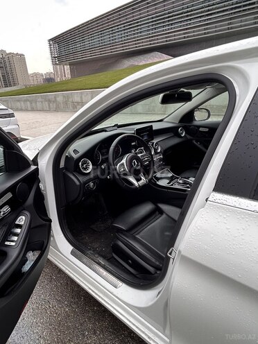 Mercedes C 200 d-13