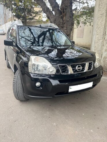Nissan X-Trail-1