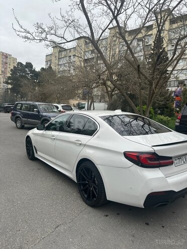 BMW 530e-5