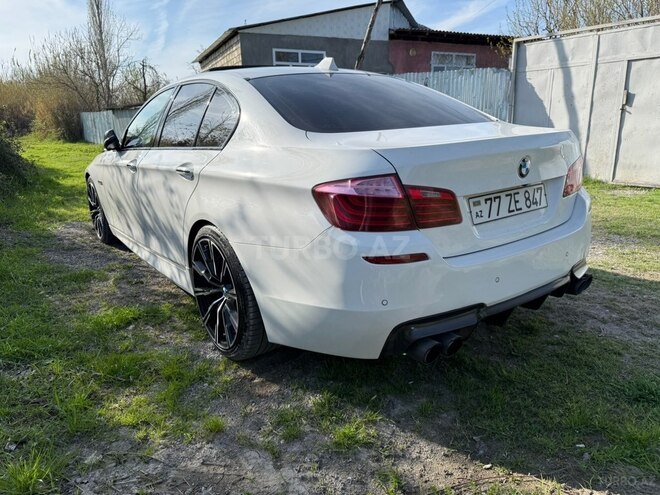 BMW 528-9
