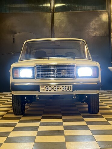 LADA (VAZ) 2107-4