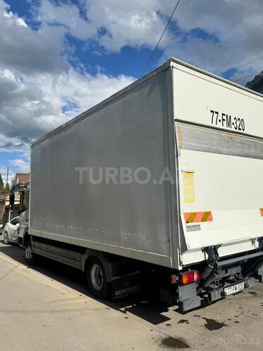 Mercedes Atego 818-5