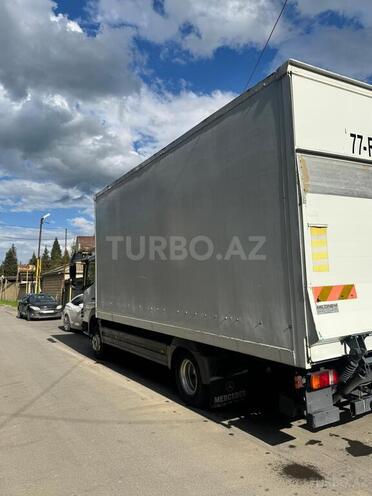 Mercedes Atego 818-4
