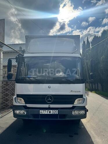Mercedes Atego 818-1