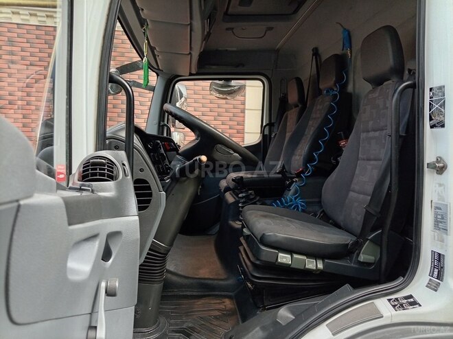 Mercedes Atego 818-15