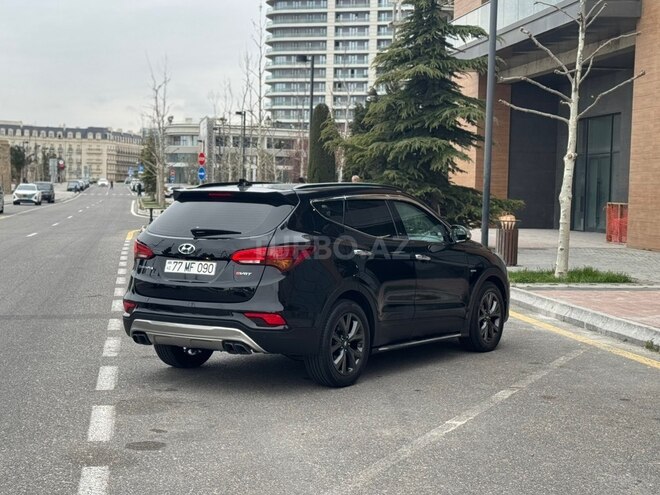 Hyundai Santa Fe-9