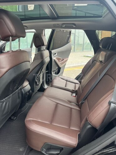 Hyundai Santa Fe-19