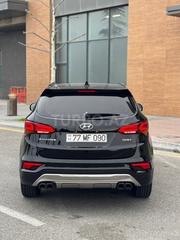 Hyundai Santa Fe-7