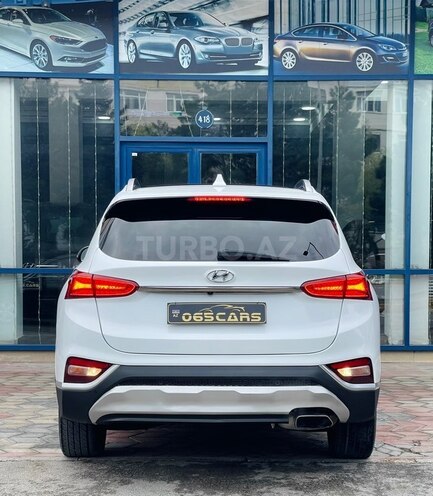 Hyundai Santa Fe-19