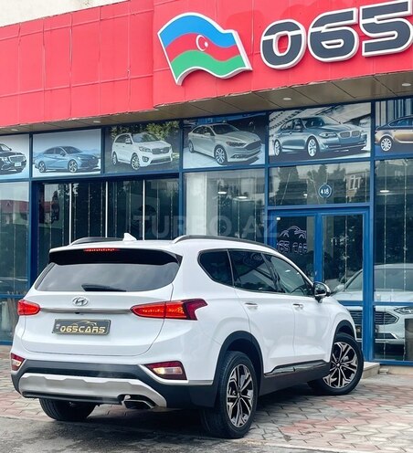 Hyundai Santa Fe-20