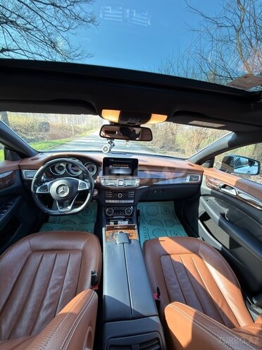 Mercedes CLS 400-14