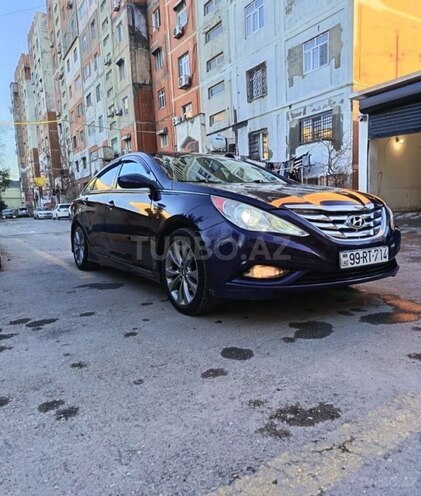 Hyundai Sonata-6