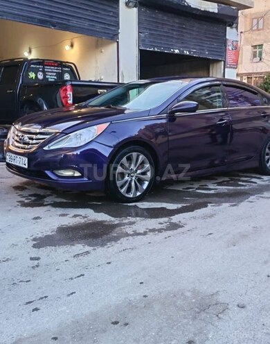 Hyundai Sonata-5