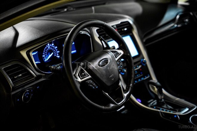 Ford Fusion (North America)-6