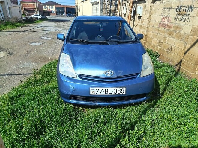 Toyota Prius-1