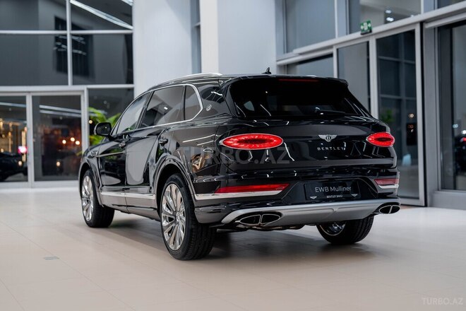 Bentley Bentayga-6