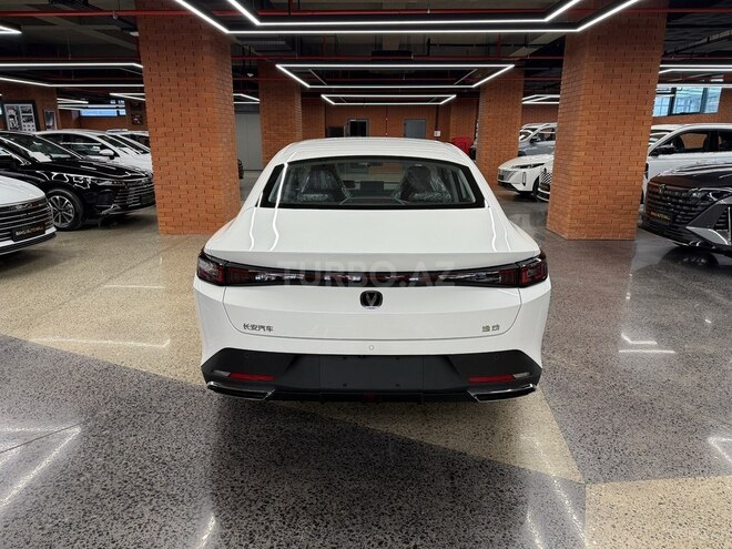Changan Eado-13