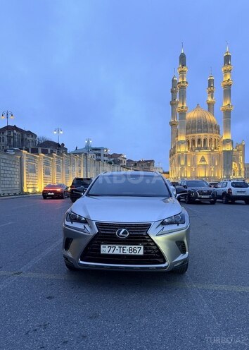 Lexus NX 200t-1