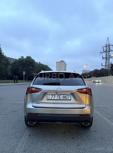 Lexus NX 200t-2