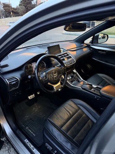 Lexus NX 200t-5