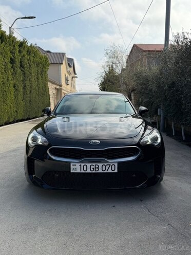 Kia Stinger-2