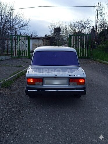 LADA (VAZ) 2107 2010, 137,000 km - 1.6 l - 