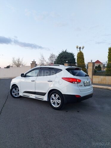 Hyundai ix35-8