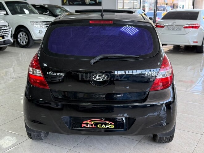 Hyundai i20-9