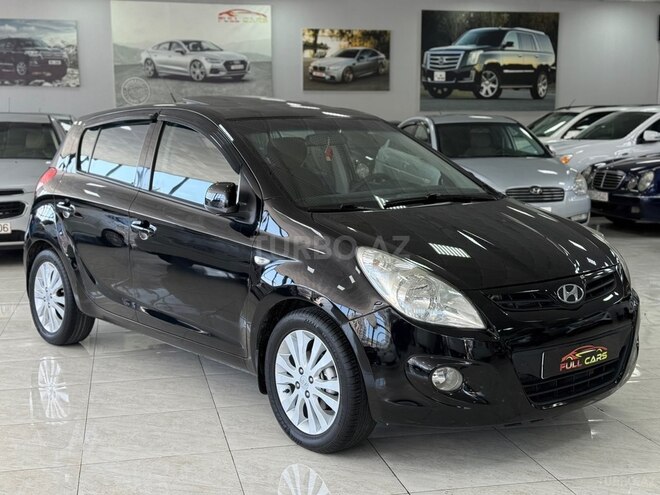 Hyundai i20-4