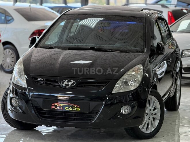 Hyundai i20-1