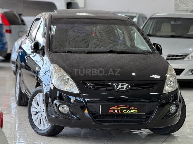 Hyundai i20-2