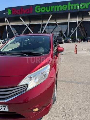 Nissan Note-2