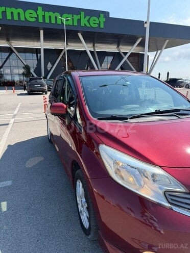Nissan Note-4